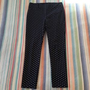 2/$10 Chico's So Slimming Ankle Pant